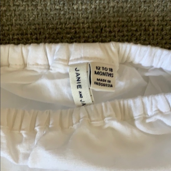 Janie and Jack linen dress and bloomers - Picture 9 of 10